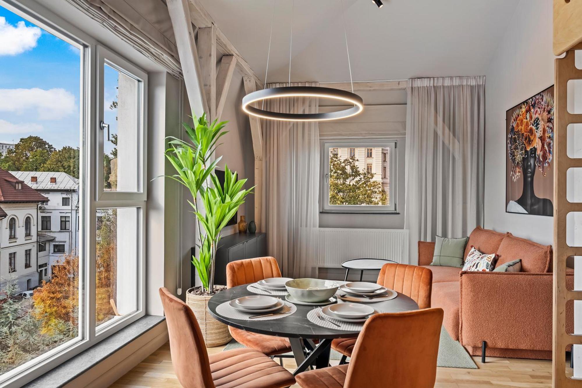 Ultra Central Apartments - Unirii & Old Town Бухарест Экстерьер фото